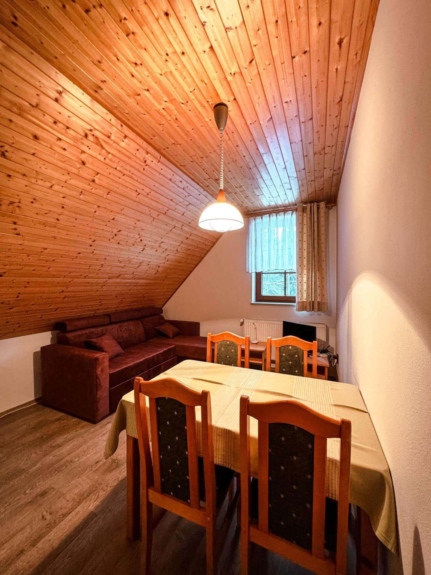 Apartmany Kolb Ramzova Ostruzna Ngoại thất bức ảnh